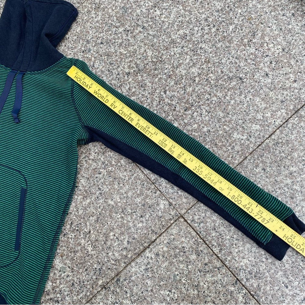 Lululemon Pullover - image 7